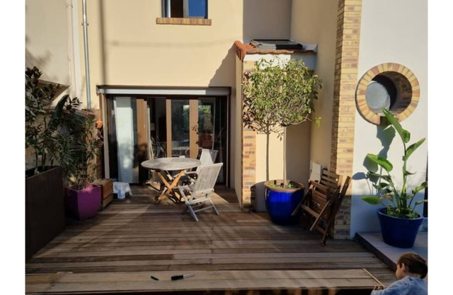 House with garden 4kms from Paris and 30min from Disney
