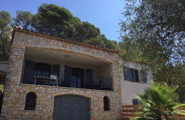 House with pool and garden near nice and Monaco