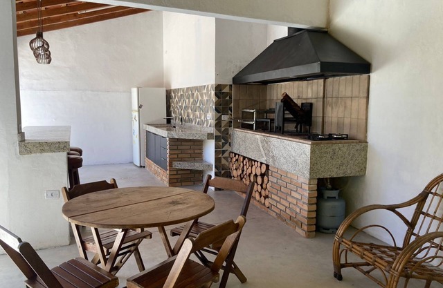 House with pool and gourmet area in condominium