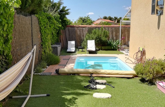 House with private pool 3 bedrooms terrace and small plot
