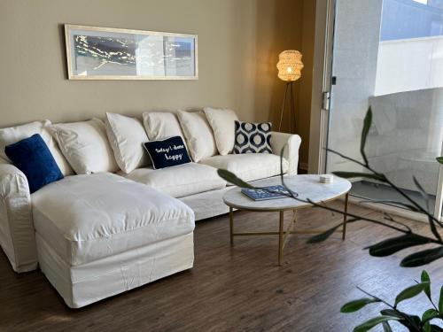 HubLife Your Private Oasis in the Heart of Marina del Rey