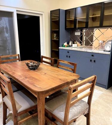 Hum Homes - Urban Abode