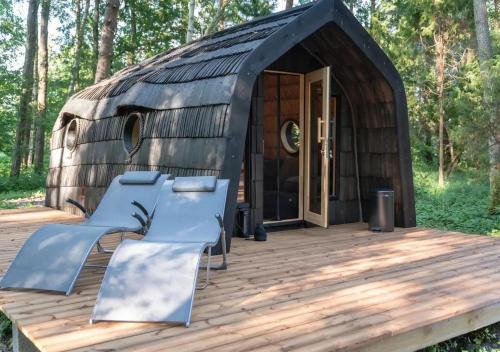 Hundi Holiday Home Cabin "Paat"