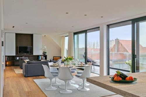 Huswell - Majestic new penthouse with 2 parkings