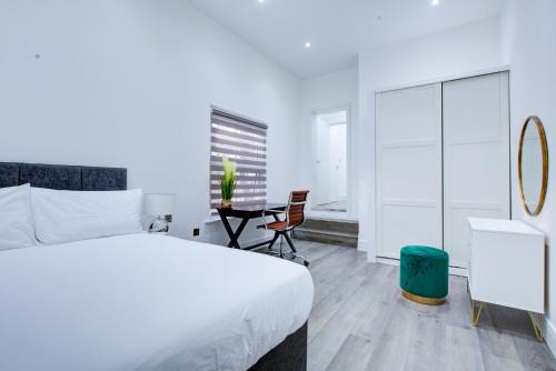 Hybrid Resi - London, Wandsworth close to Clapham