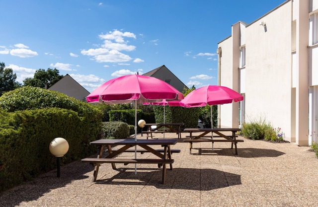 ibis Autun