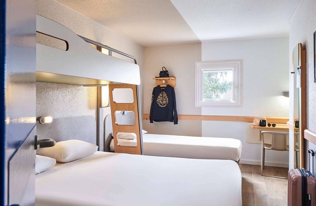 ibis budget Versailles Chateau Saint Cyr