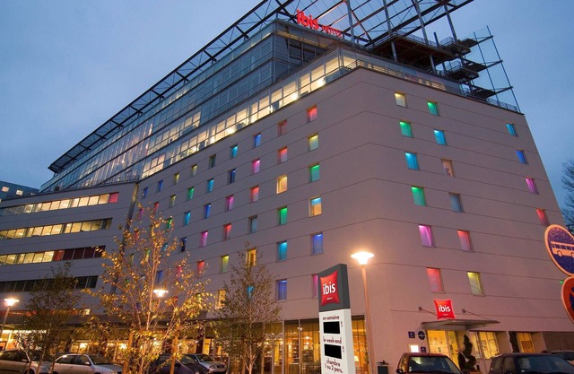 ibis Lyon Caluire Cité Internationale