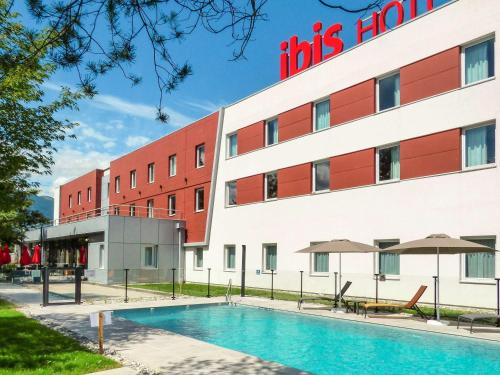Ibis Saint-Genis-Pouilly Genève