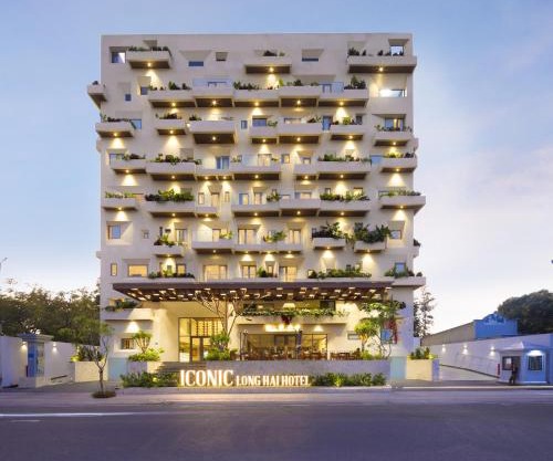 Iconic Long Hai Hotel