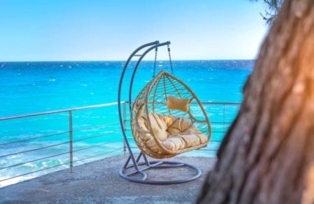 Iconic PRIVE beachfront villa Mola Kaliva
