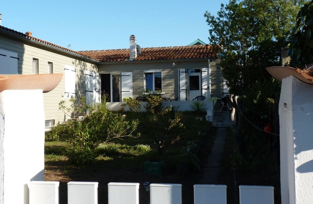 Ideal family home with children, 5 minutes walk from the beach