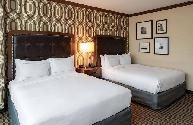 Ideal Mix of Comfort and Value! 4 Comfortable Units, Indoor and Outdoor Pool!