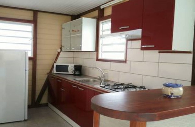 Ideal T2 bungalow very well equipped, with swimming pool under a starry sky.