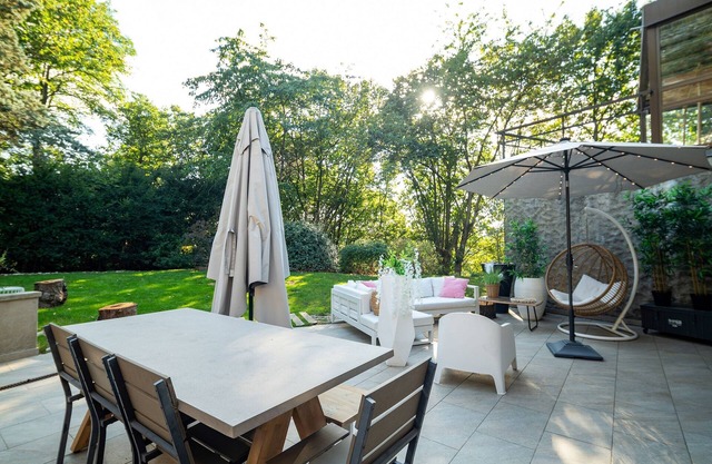 Idf006 - Stunning mansion with private pool and gym