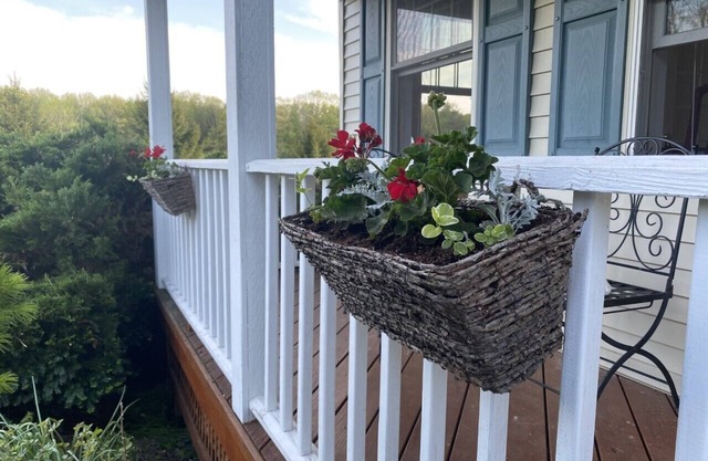 Idyllic Country Getaway 1 Mile from Bustling Bemus Point