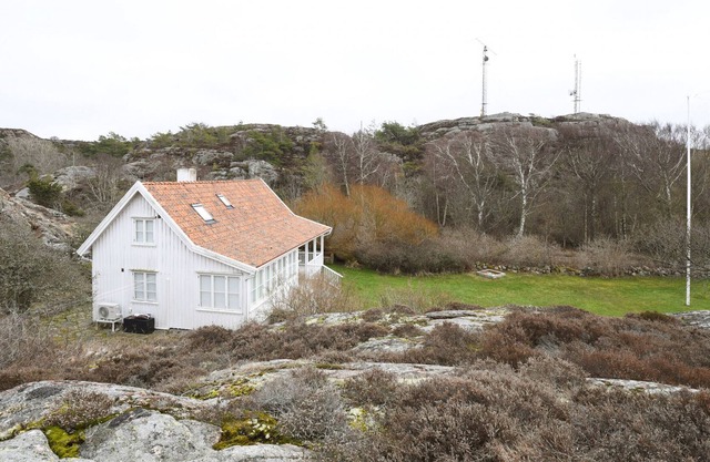 Idyllic holiday home at Grundsund and Fiskebäckskil | SE09035