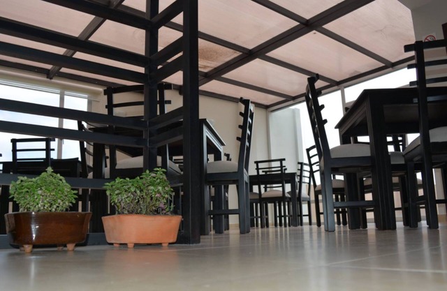 Illari Hotel