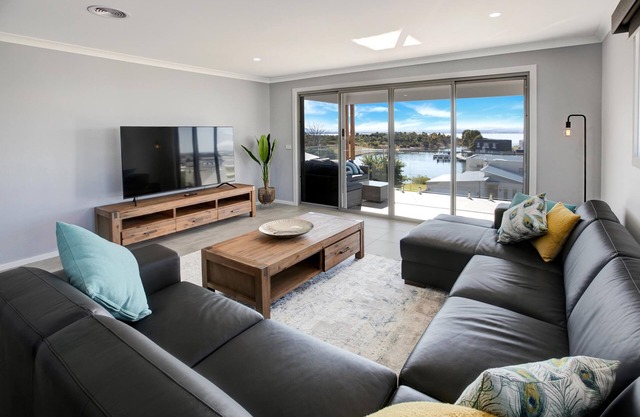 Imagine yourself relaxing and enjoying fantastic views across the Gippsland L