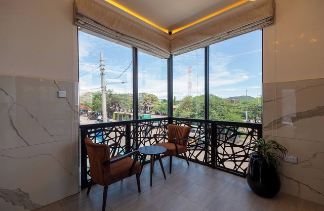 Iman Hotel
