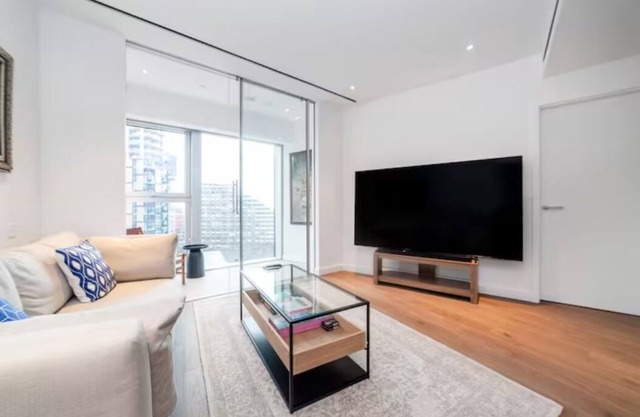 Immaculate 2BDR apt, BPS Shopping Mall