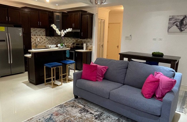 Immaculate- Liguanea 1br