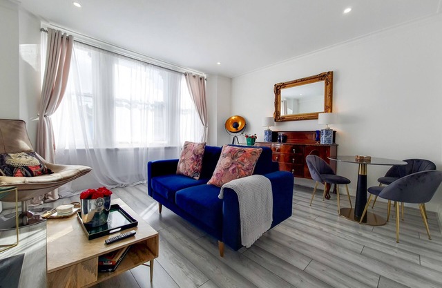 Immaculately presented 1BR Apt