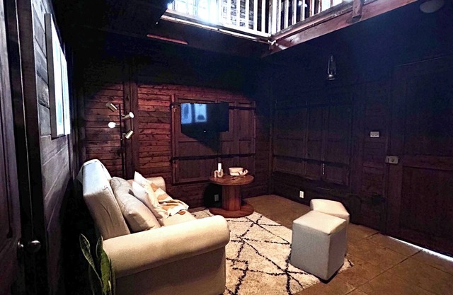 Immerse yourself in the serenity and natural beauty of our cozy mountain cabin