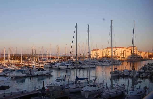 IMPREGNABLE VIEW ON THE PORT OF PLAISANCE - SEA 50 M