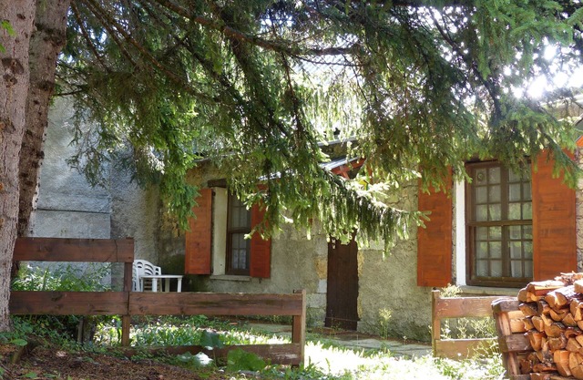 In the Mercantour park, village house at the foot of the ski slopes