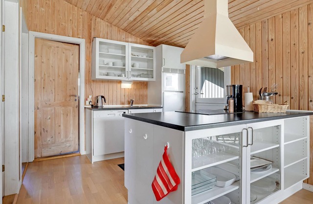 In this inviting vacation home you will spend your vacation near the sea.