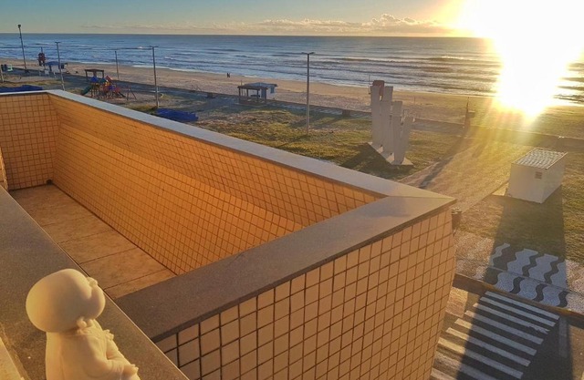 Incrível Sacada à Beira Mar APTO 3Q