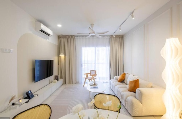 Instagrammable Paraiso near Pavilion Bukit Jalil 7pax