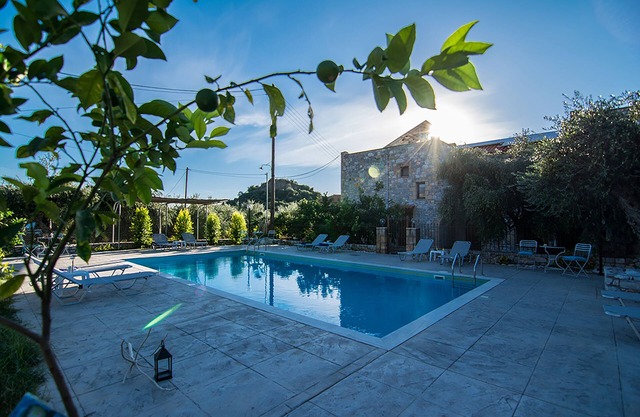Io Villa 3 a little stone castle with pool