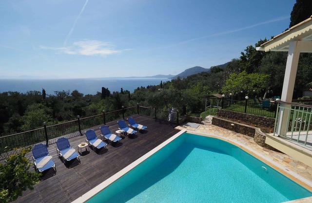 Ionian Blue - Four Bedroom Villa, Sleeps 8