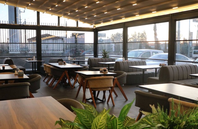 Isnova Hotel