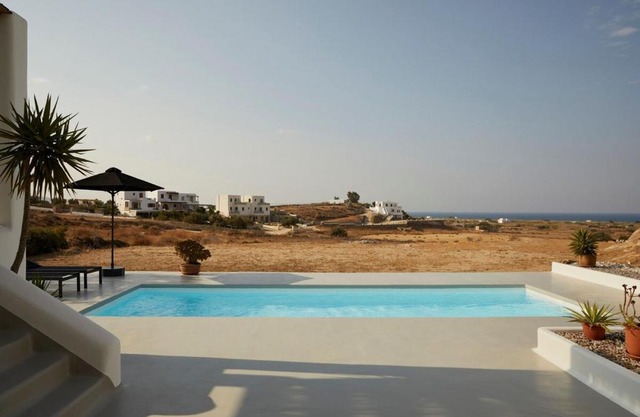 Isychos House - Tranquil Oasis