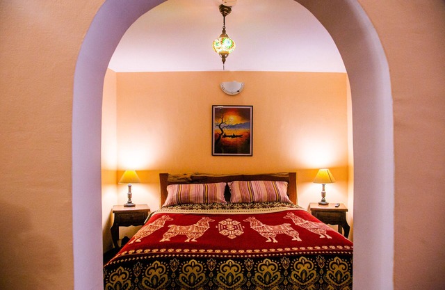 Itchimbia Garden Luxury Suites Business
