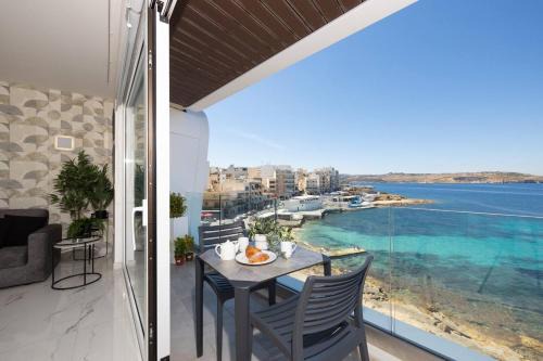 Ivory Suite Seafront With Views!- Fl 15 By Homely