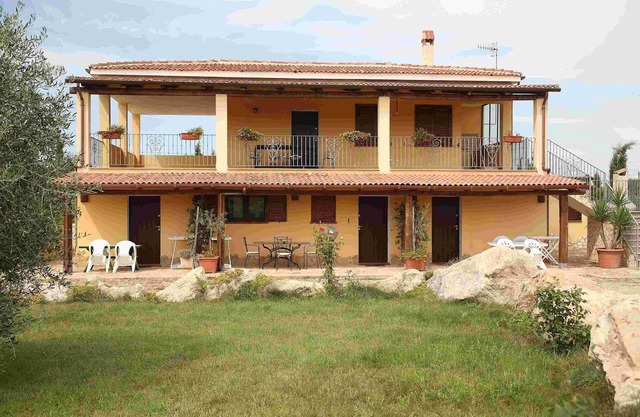 "Ivy" apartment