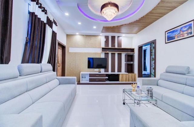 Jackdaws 10 BHK Lavish & Luxurious Villa