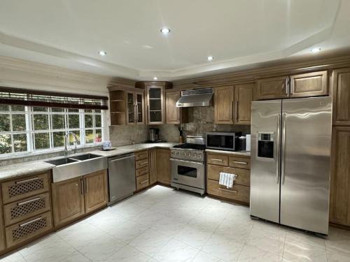 Jacks Hill Villa - Kingston