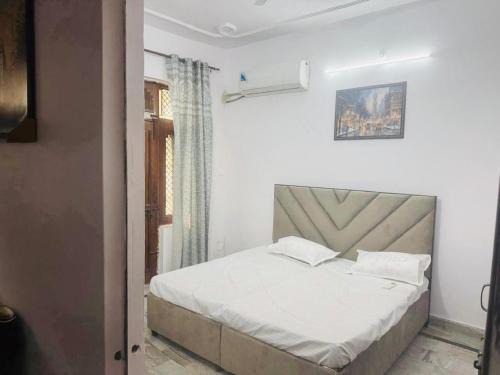 Jairam - HOME STAY