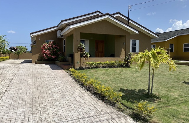 Jam Vibes Villas Luxury Retreat at Drax Hall Ocho Rios