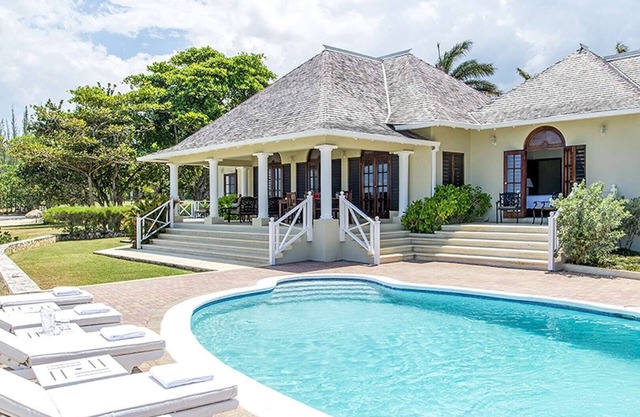 Jamaican Me Happy Luxury villa