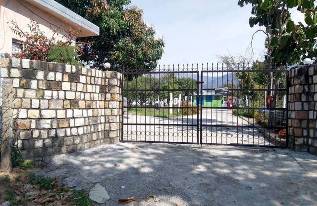Janaki Sadan Nature Stay Himalyan FootHills-Garden Facing 2 BHQ house with Kitcn