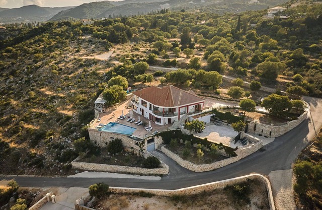 Jessica 3 Bedroom Luxury Villa with Private Pool