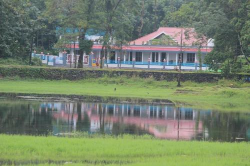 Jewel Homes Thattekad For birding and families - An ISO9001 ISO14001 ISO22000 Certified