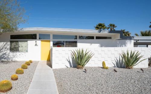 Jeweled Oasis - Modernism Week! Coachella!