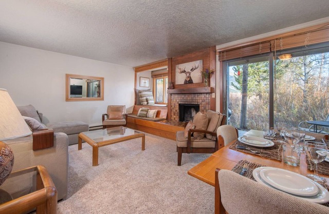 JHRL - Aspens Bearberry 3412 - First floor Aspens condo with Teton views